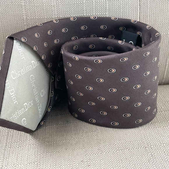 Christian Dior Men Tie ALL SILK Brown Tone Necktie CD Tie - Picture 6 of 9